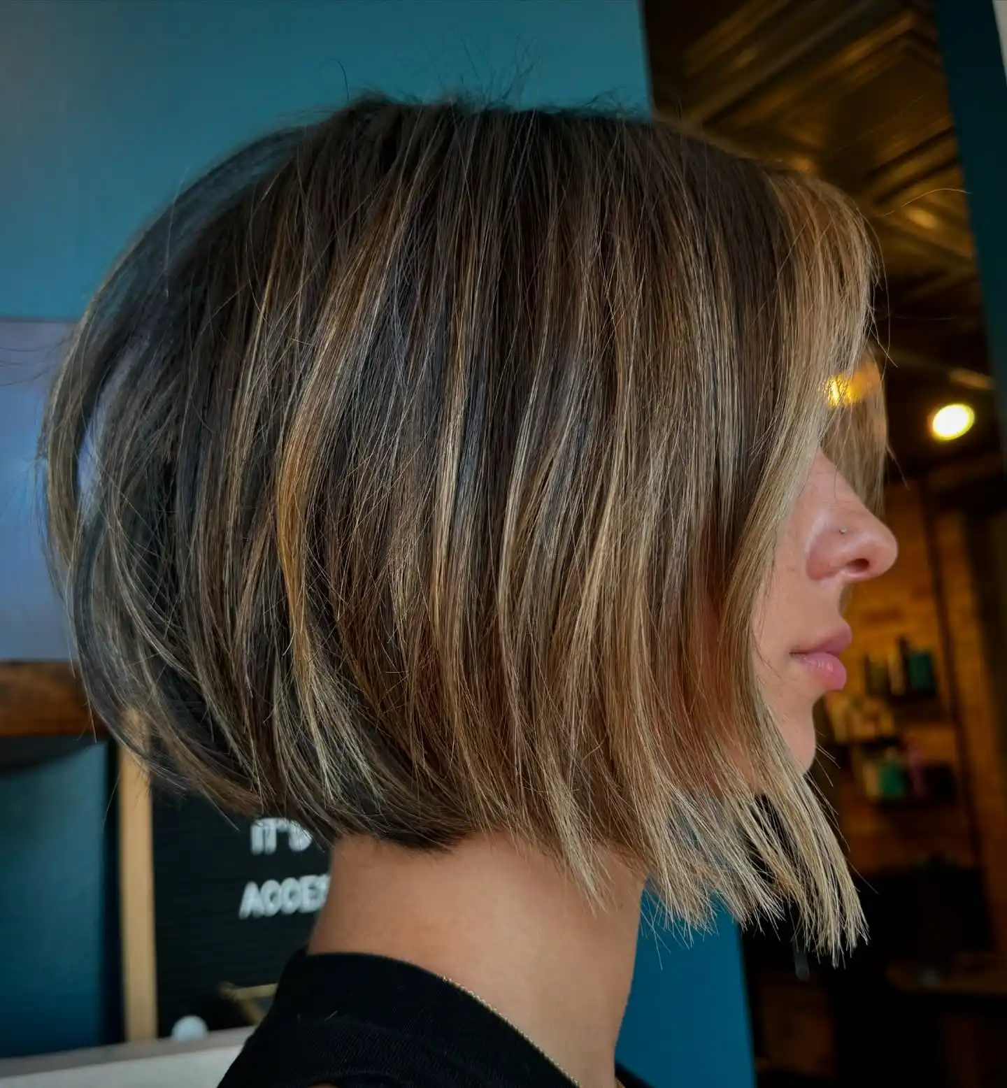 Textured Layered Bob with Soft Blonde Face Framing