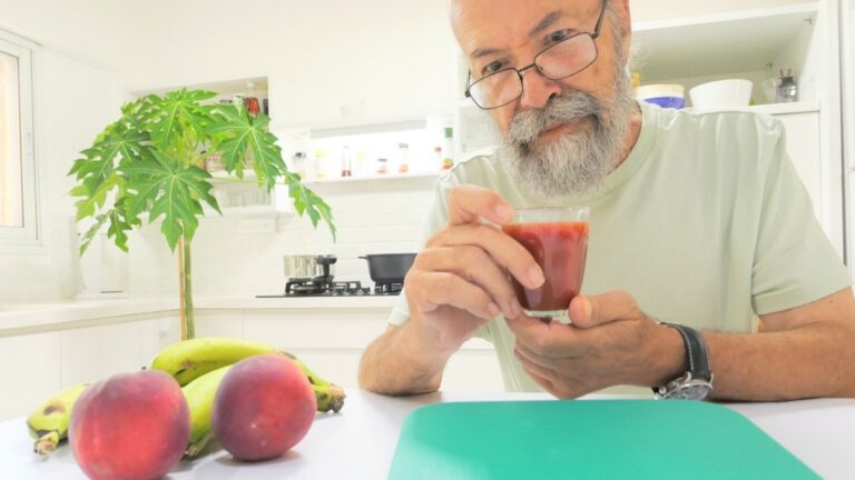 5 Morning Elixirs Americans Doctors Prescribe for Seniors to Energize & Digest Like Clockwork