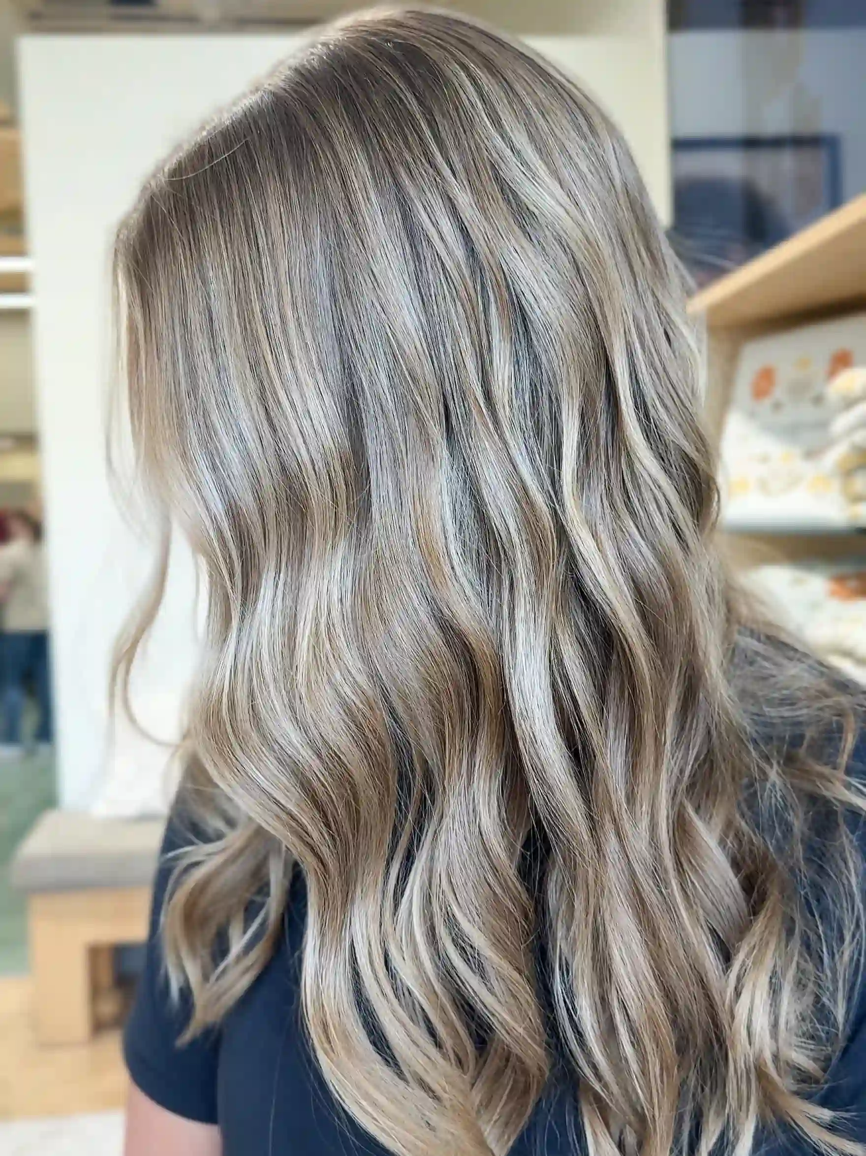 Cool Beige Blonde Layers with Loose S Shaped Waves