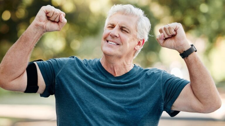 Feeling Amazing After 70? 10 Favorite Foods Energetic Seniors Eat for Vitality & Vibrant Years!