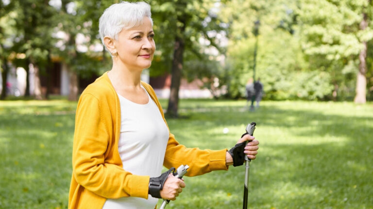How a Simple 10-Minute Change to Your Walking Style Can Cut Your Risk of Developing Dementia by Two-Thirds