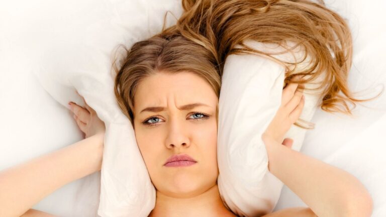 Science Exposes 7 Silent Sleep Killers Lurking in Your Daily Routine