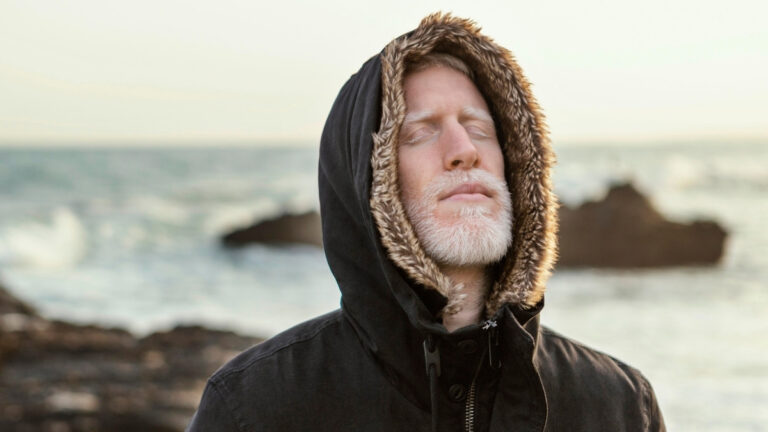 The “Alzheimer’s Shield”: 12 MIND Diet Staples That Keep Your Memory Sharp After 70