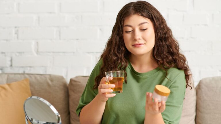 Why You’re STILL Hungry: 15 Foods That Shut Down Your Satiety Hormones