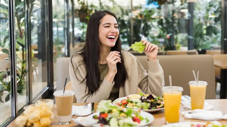 5 Daily Habits That Keep Japanese People Naturally Slim (Backed by Research)